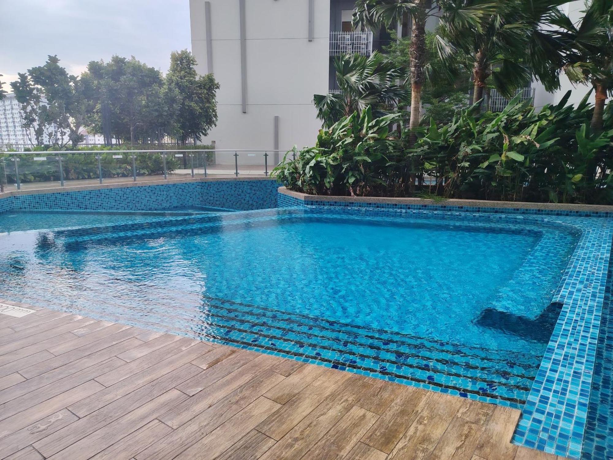 Greenfield Residence With Amazing Pool View And High-Speed Wi-Fi Petaling Jaya Exterior foto